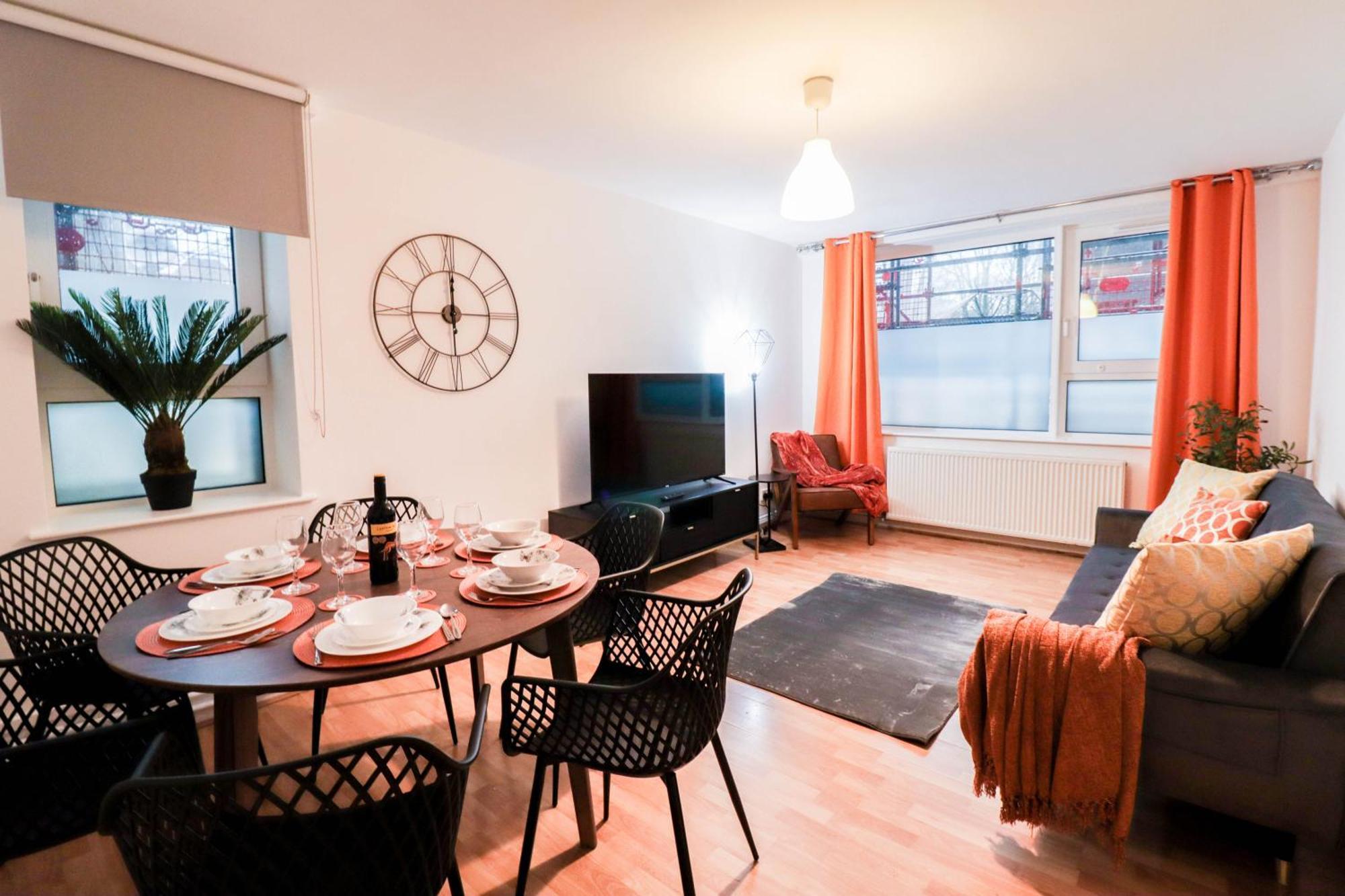Well-presented 3-bedroom Flat! Great Location! Apartment